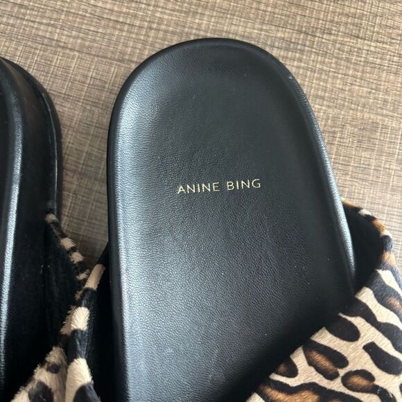 Anine Bing Lizzie Leopard Print Calfhair Slide Sandals Size 39 - Picture 2 of 4